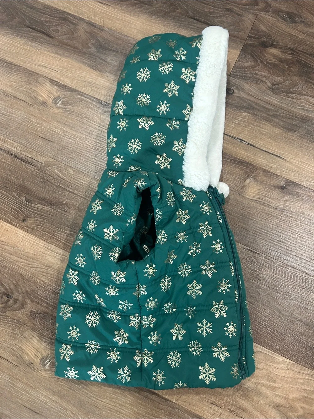 Isaac Mizrahi Girls Puffer Vest Size X-Small (4) Green Snowflake Hooded Faux Fur